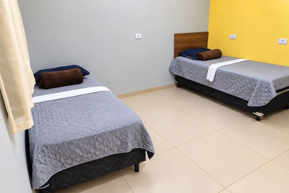 Apartamento duplo, com duas camas de solteiro